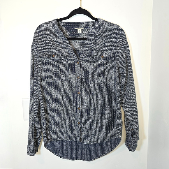 L.L.Bean women's 100% organic cotton navy cream V-neck blouse shirt Size M - Picture 1 of 9